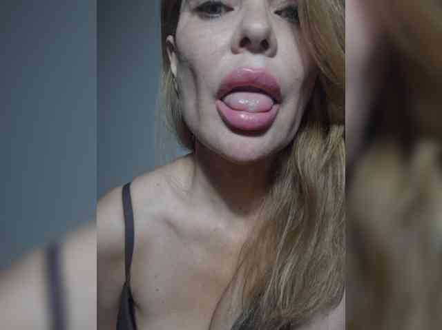 TO4KAGi webcam