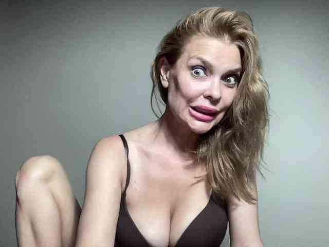 TO4KAGi webcam