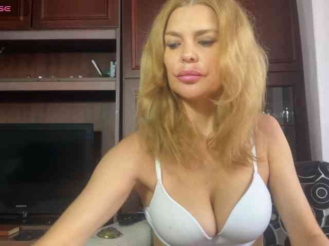 TO4KAGi webcam