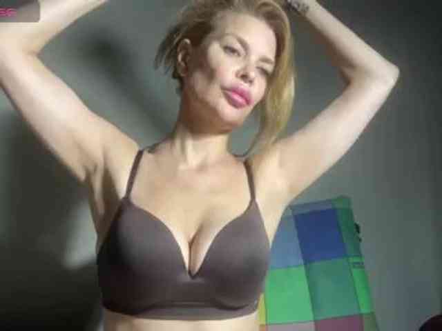 TO4KAGi webcam