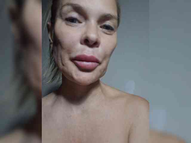 TO4KAGi webcam