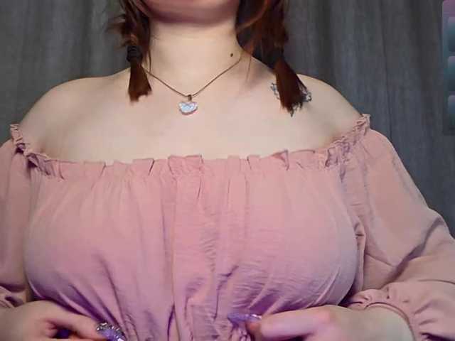CeceliaPedaci live cam