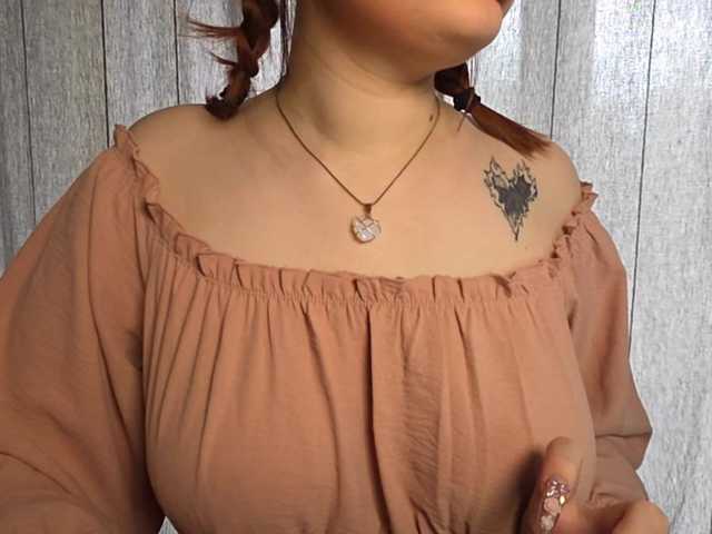 CeceliaPedaci live cam on BongaCams