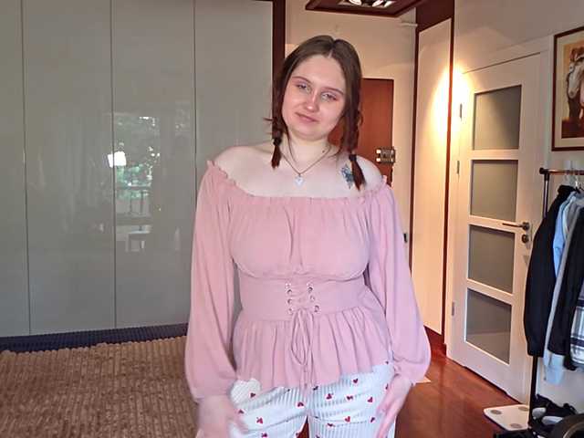 CeceliaPedaci live cam on BongaCams