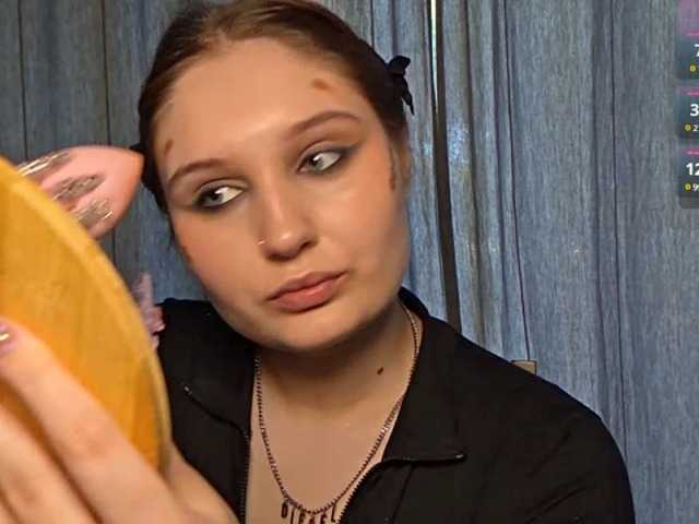 CeceliaPedaci live cam on BongaCams