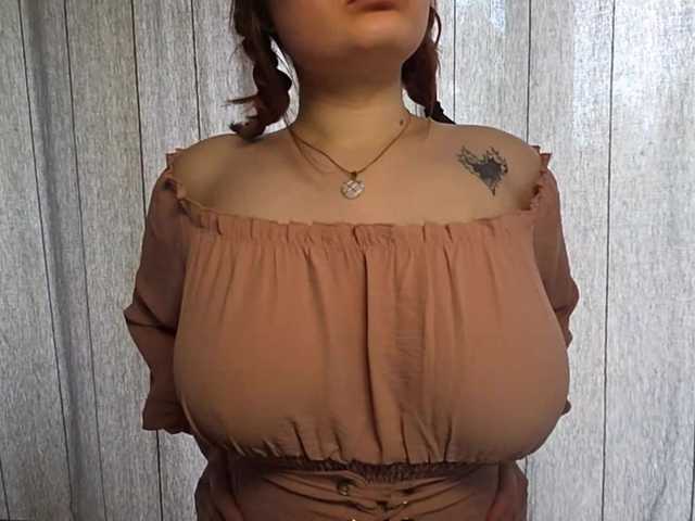 CeceliaPedaci live cam on BongaCams