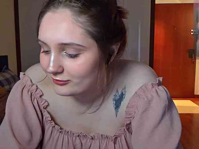 Modèle: CeceliaPedaci