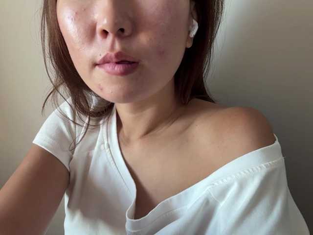 Naomi33