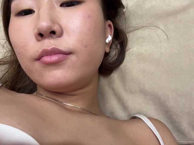 Naomi33