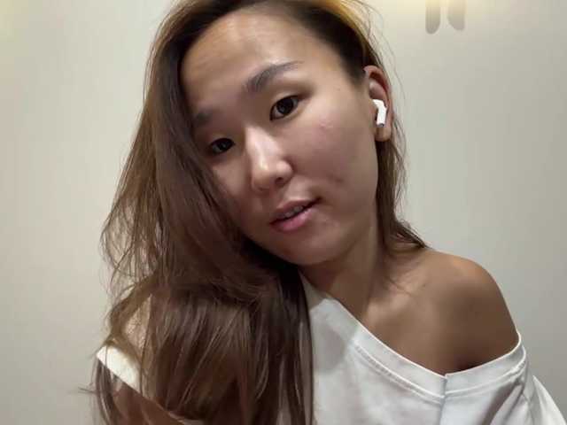 Naomi33