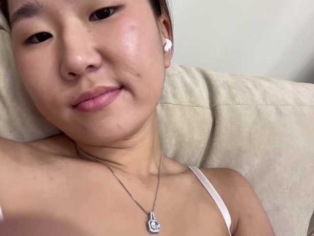 Naomi33
