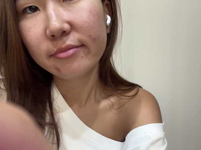 Naomi33
