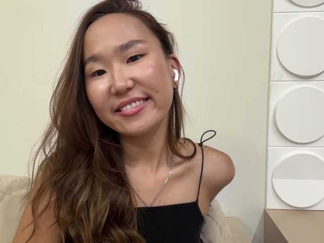 Naomi33