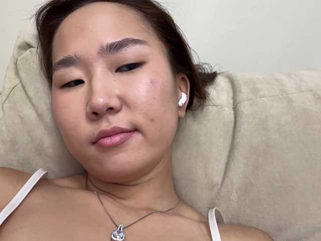 Naomi33