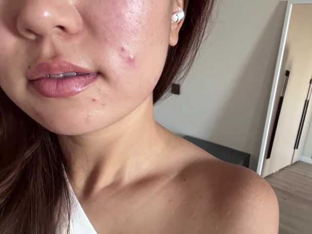 Naomi33