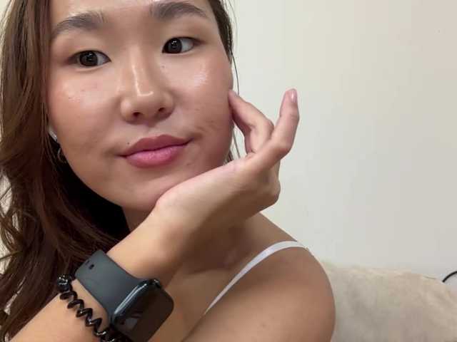 Naomi33