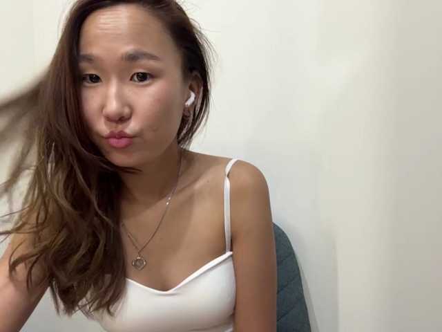 Naomi33 live cam on BongaCams