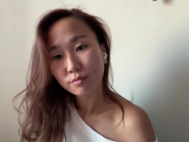 Naomi33