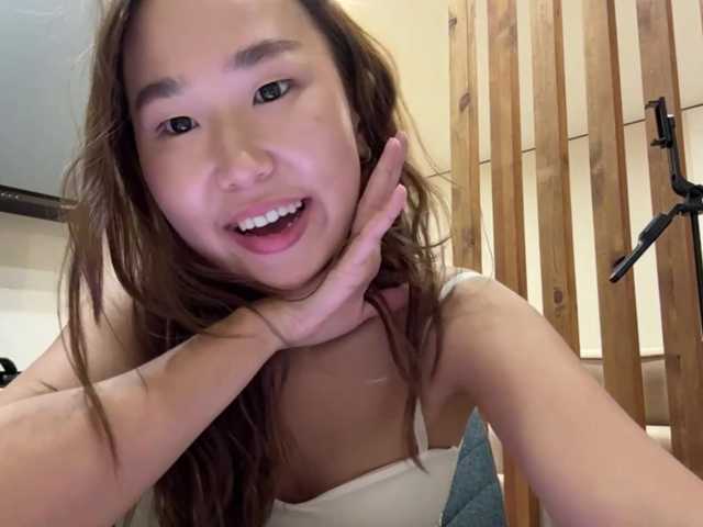Naomi33