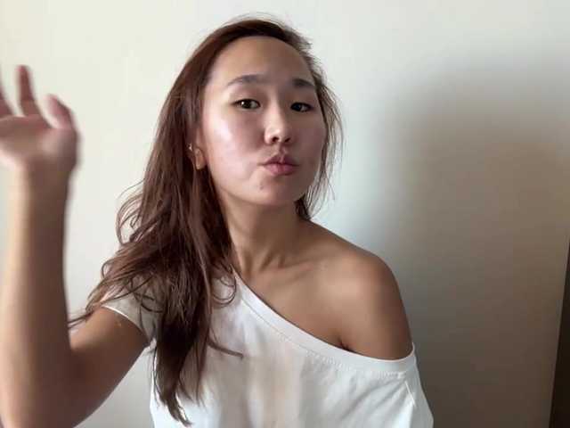 Naomi33