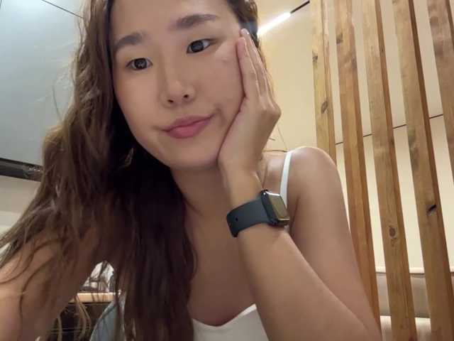 Naomi33