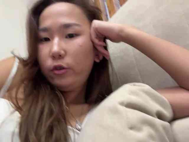 Naomi33