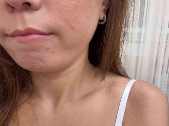 Naomi33