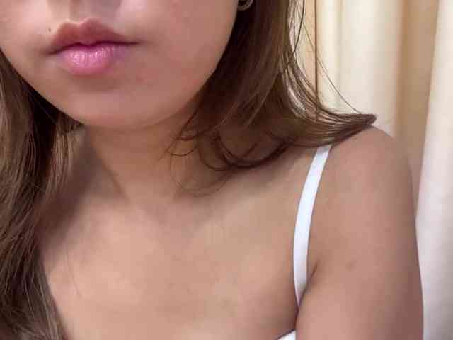 Naomi33