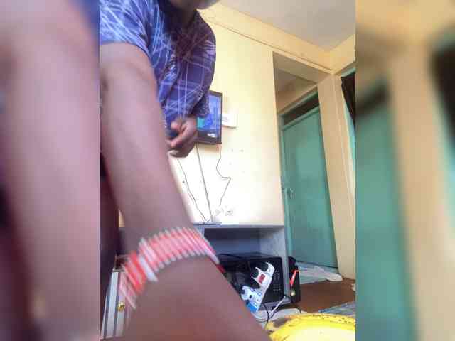 TeaserTracy1 webcam