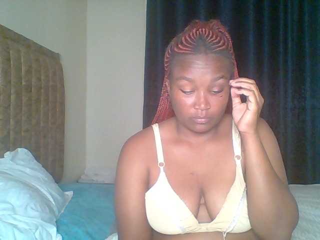 Hot-sexy-gurl live cam on BongaCams