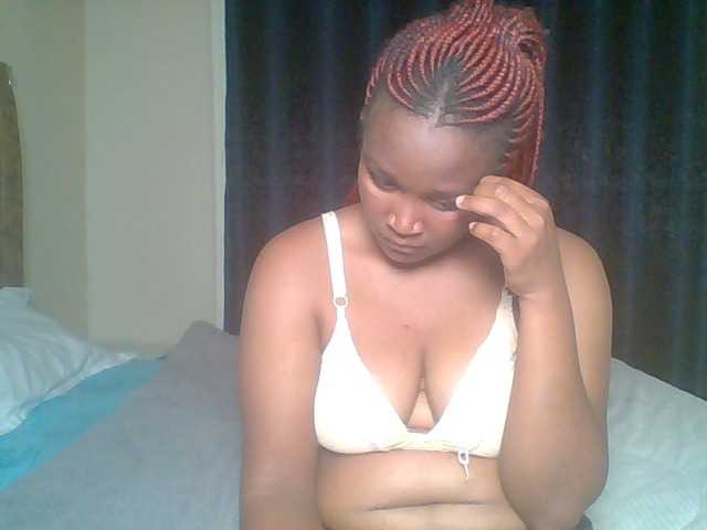 Hot-sexy-gurl live cam on BongaCams