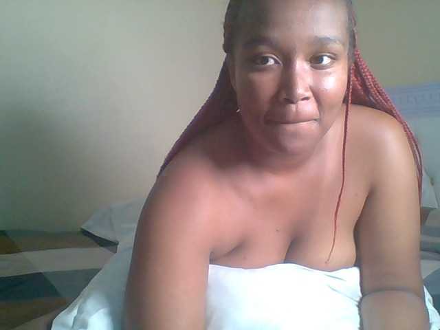 Hot-sexy-gurl live cam on BongaCams