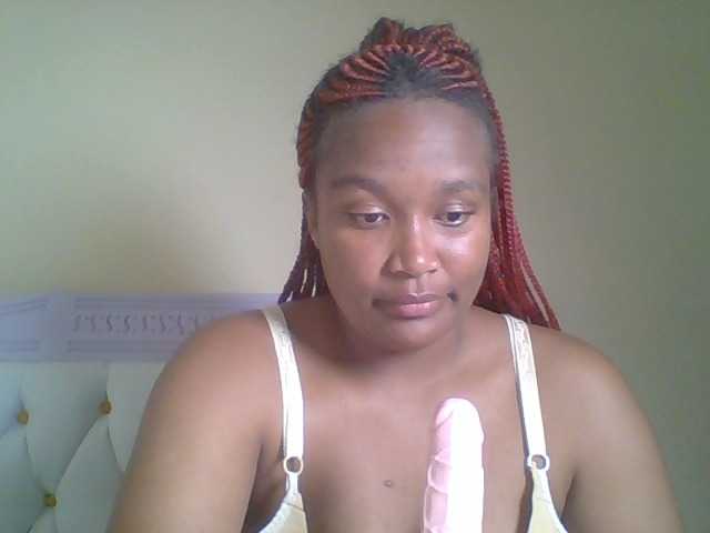Hot-sexy-gurl live cam on BongaCams