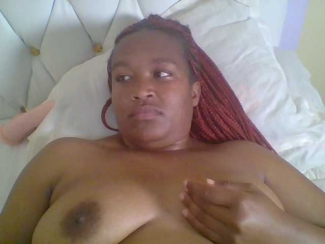 Hot-sexy-gurl live cam on BongaCams