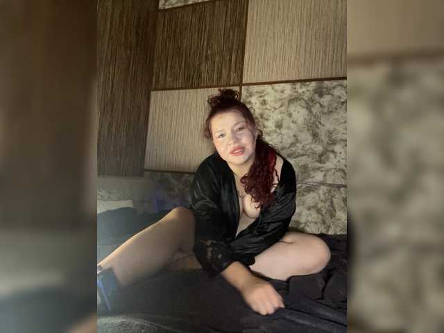 Lisa-loli live cam on BongaCams