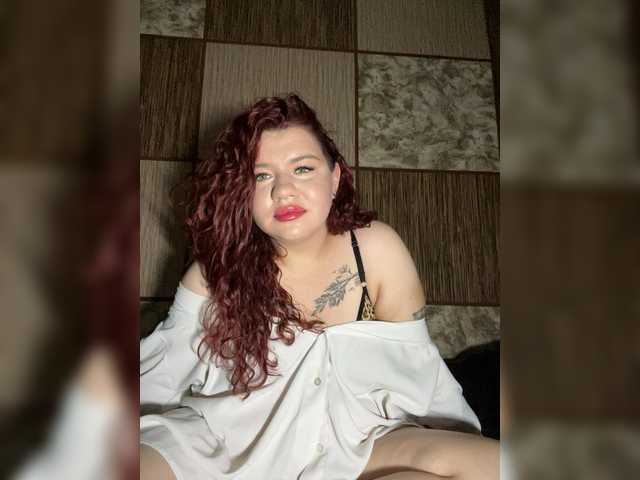Lisa-loli live cam on BongaCams