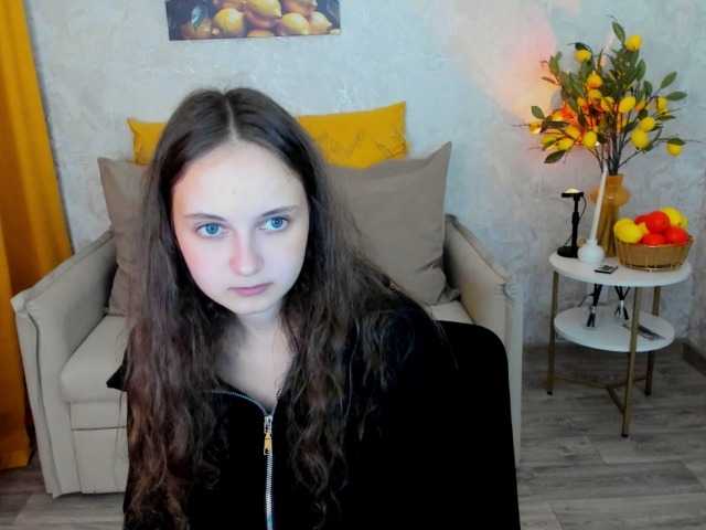 MilenaSparkle live cam on BongaCams