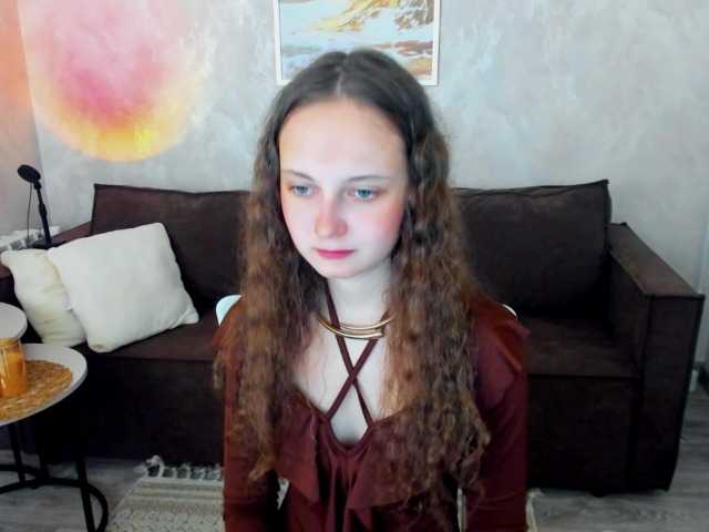 MilenaSparkle live cam on BongaCams