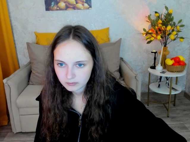 MilenaSparkle live cam on BongaCams