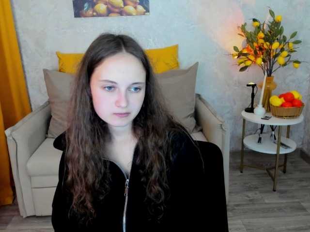 MilenaSparkle live cam on BongaCams