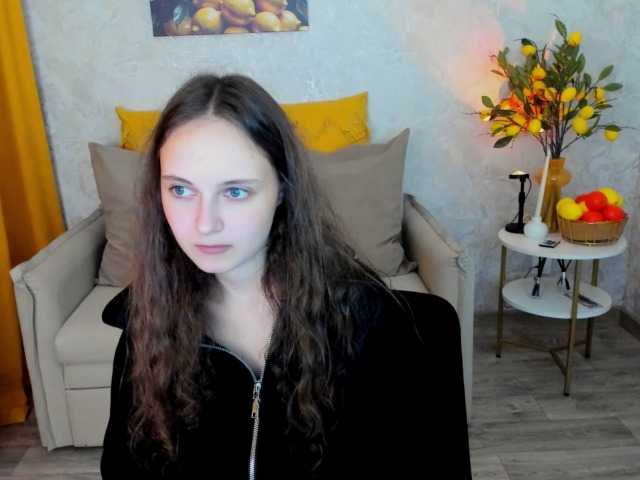 MilenaSparkle live cam on BongaCams