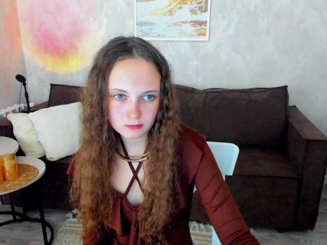 MilenaSparkle live cam on BongaCams