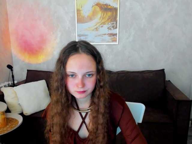 MilenaSparkle live cam on BongaCams