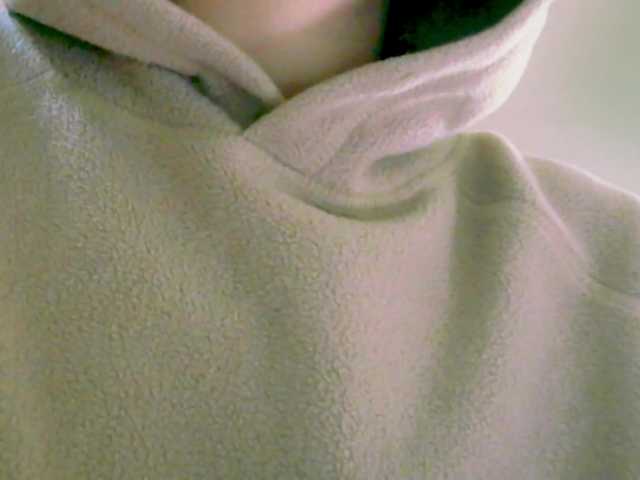 men_tears webcam