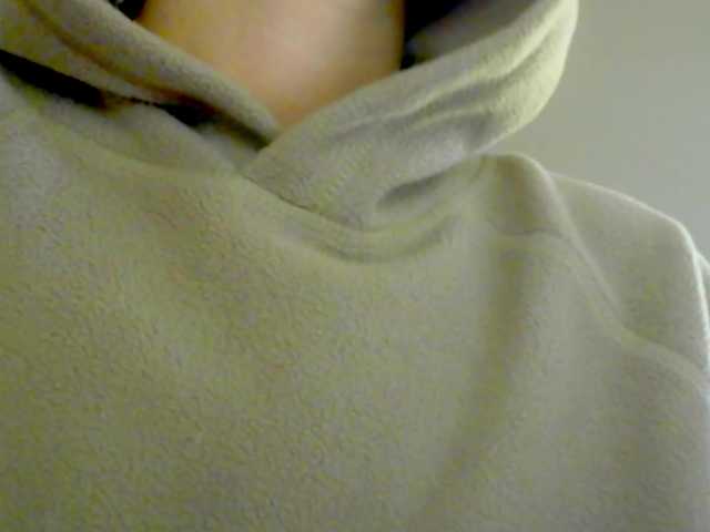 men_tears webcam