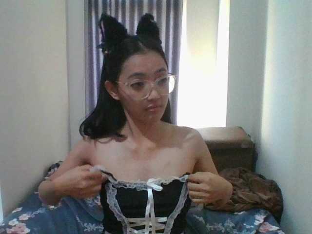 meyrea live cam on BongaCams