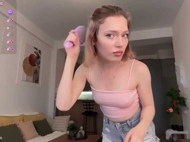 GayleneCessna live cam preview