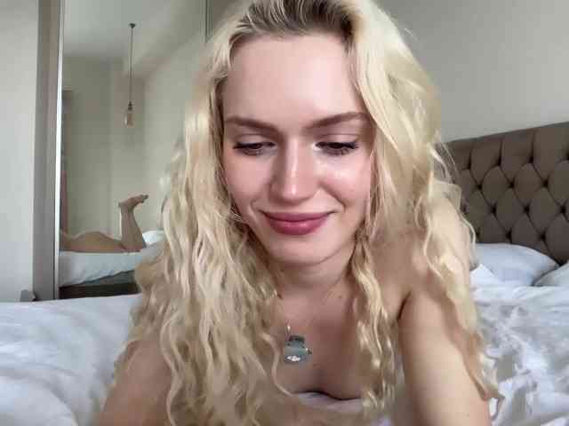 GayleneCessna webcam