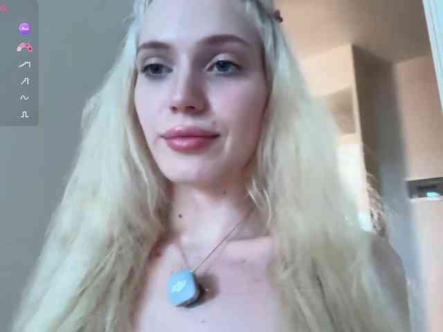 GayleneCessna webcam