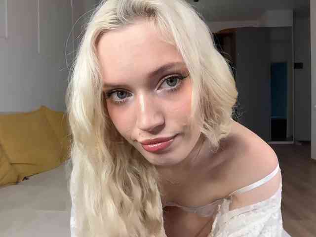 GayleneCessna webcam